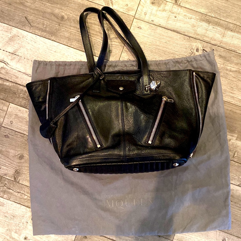 Alexander McQueen Padlock Skull Tote